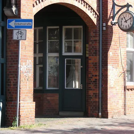 Ferienhaeuschen Nordwolle - Zentral, Guenstig, Gruen *