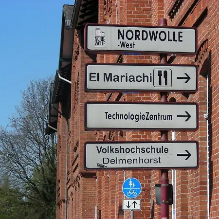 Ferienhaeuschen Nordwolle - Zentral, Guenstig, Gruen