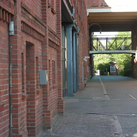 Ferienhaeuschen Nordwolle - Zentral, Guenstig, Gruen Апартаменты Дельменхорст